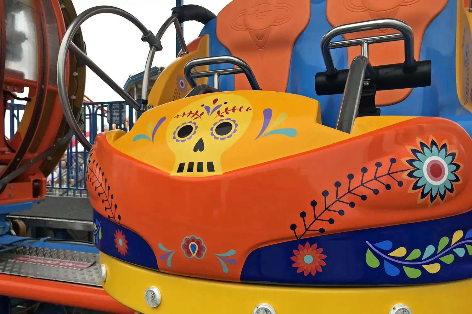Mixed Spinning Coaster