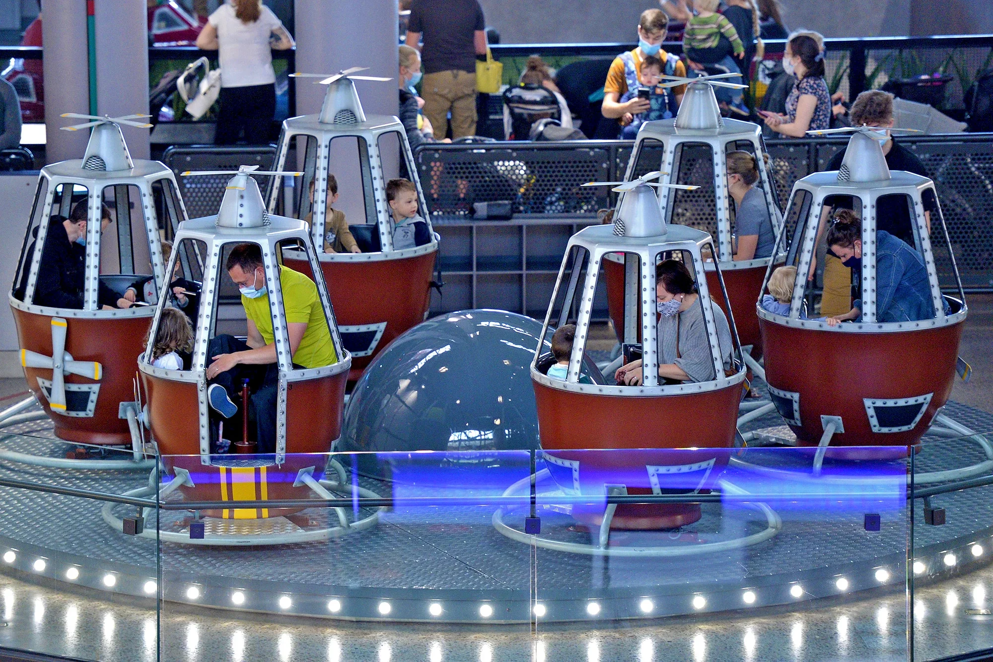 Tea Cups 6 meters