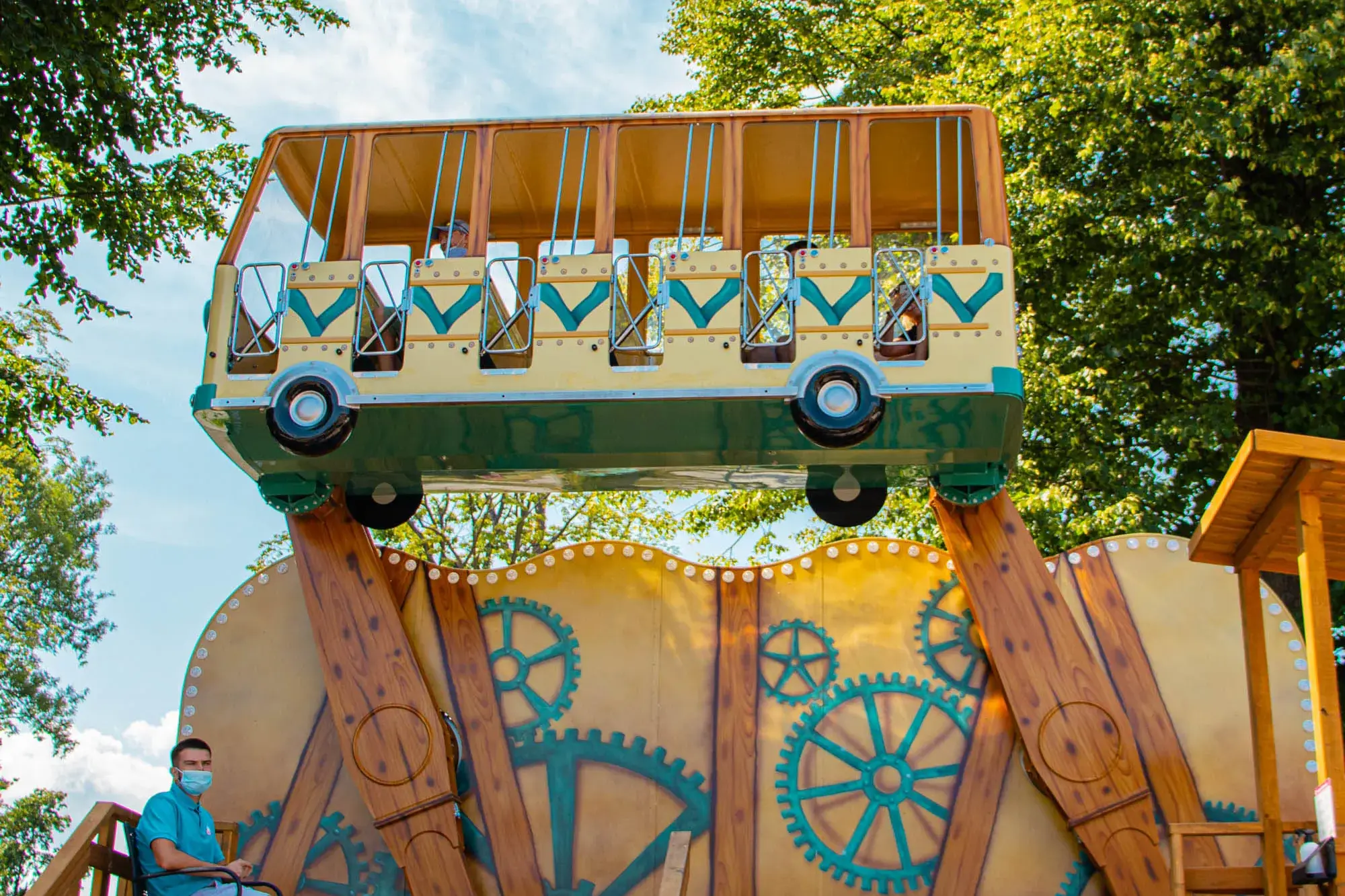 Flying Bus