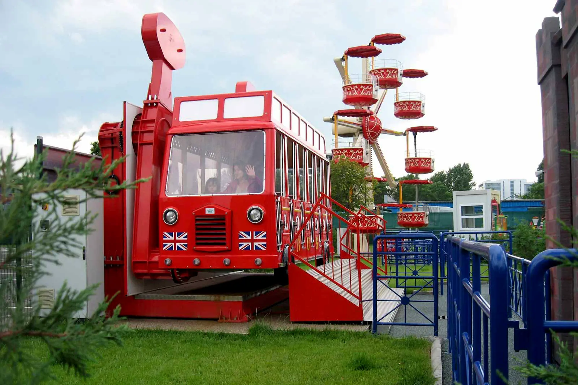 Flying Bus