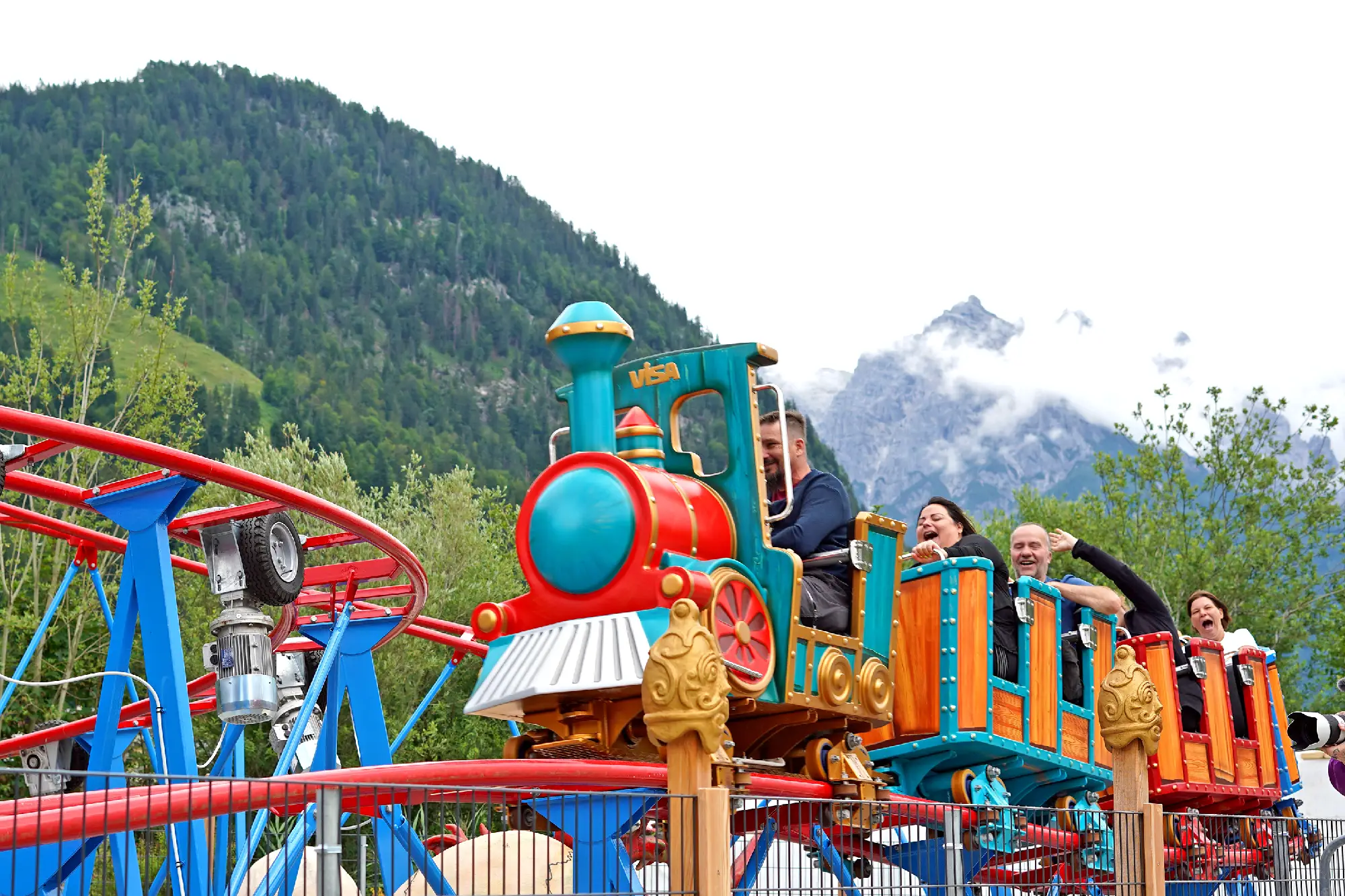 Double Extended Family Coaster